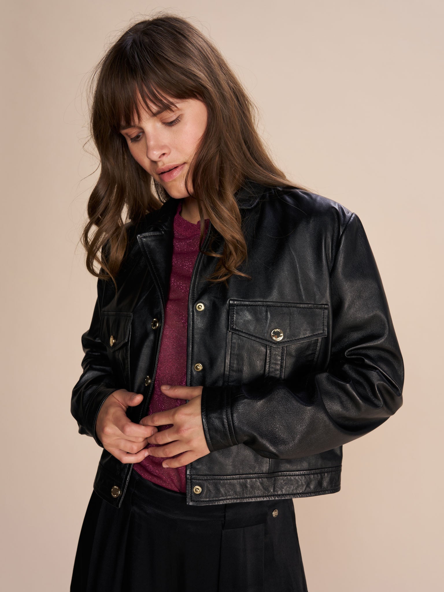 Modelshot / Black / Detail